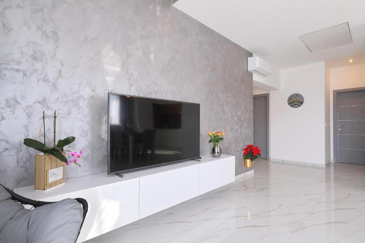 Apartman Chiara Galovac  Εξωτερικό φωτογραφία