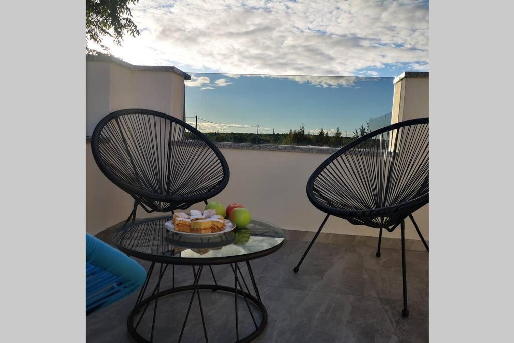 Apartman Chiara Galovac  Εξωτερικό φωτογραφία