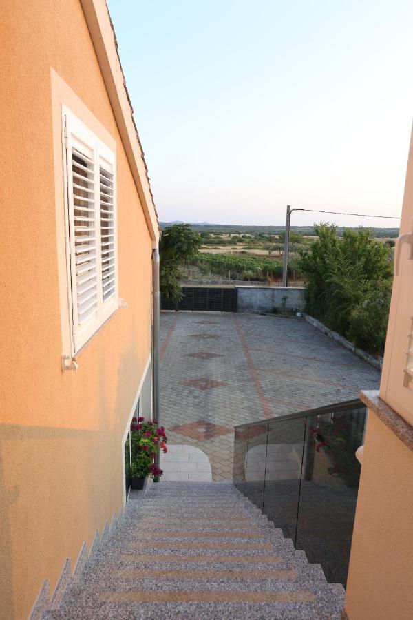 Apartman Chiara Galovac  Εξωτερικό φωτογραφία